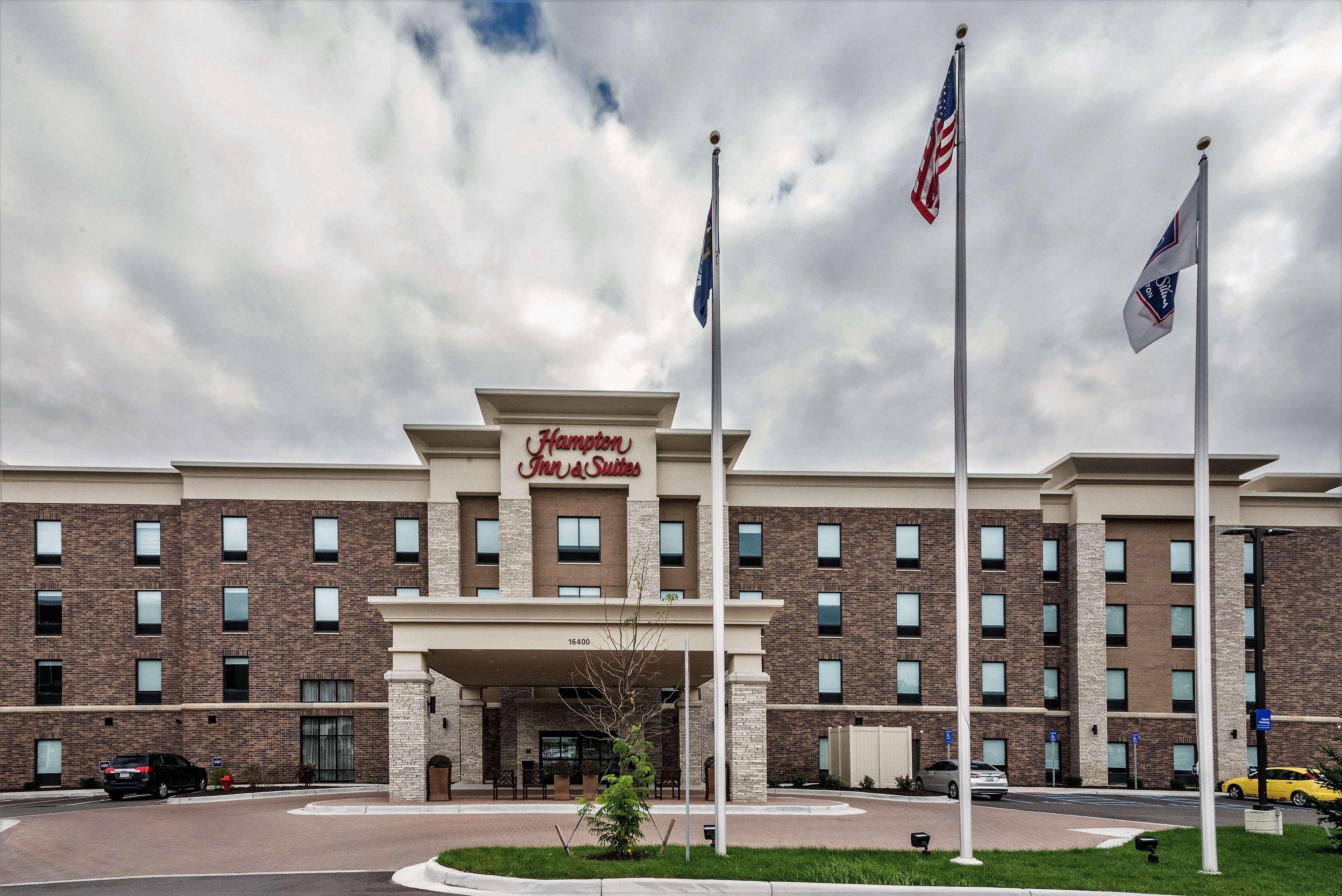 Hampton Inn & Suites - Allen Park Exteriör bild