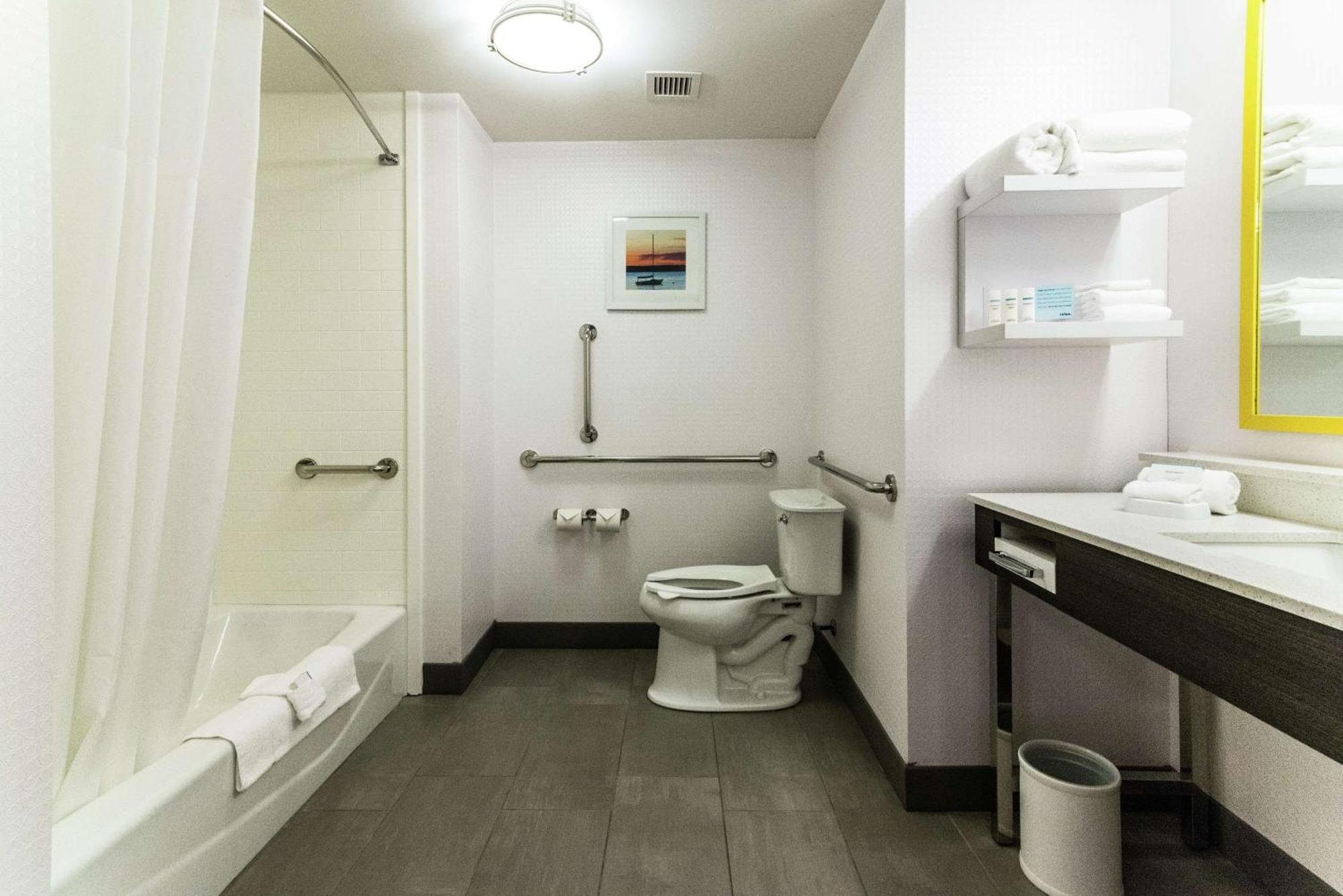 Hampton Inn & Suites - Allen Park Exteriör bild