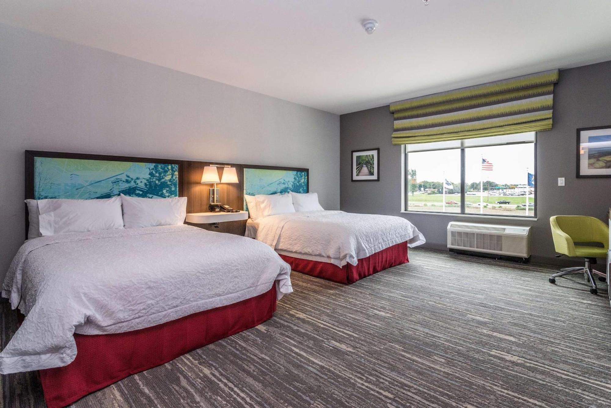 Hampton Inn & Suites - Allen Park Exteriör bild